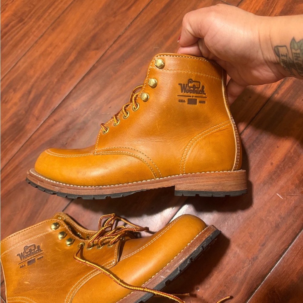 Woolrich Men's Tan Leather Work Boots with Lace-Up Eyelets - Picture 12 of 15